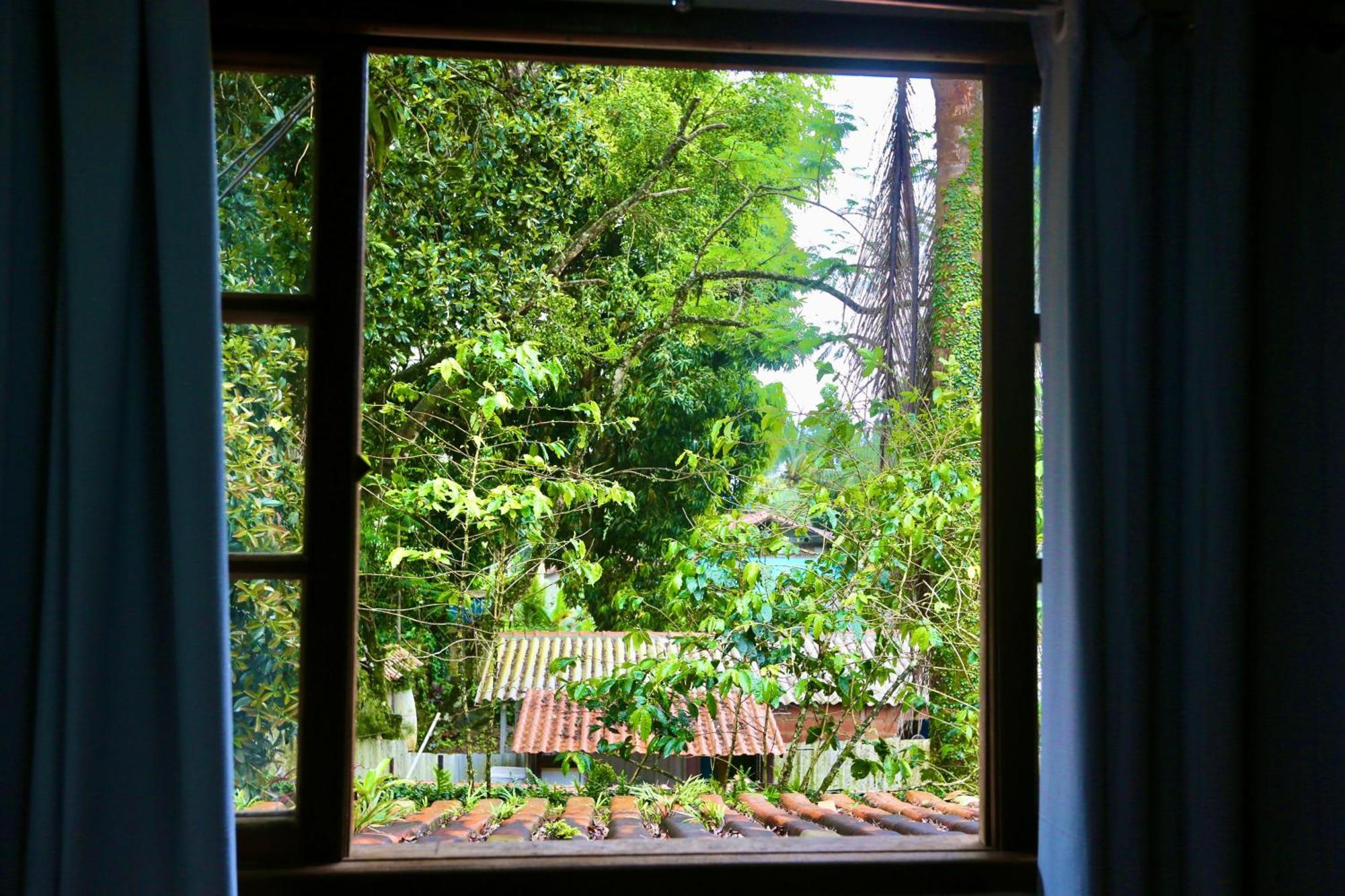 Casa Matatiso - Quartos Em Casa Compartilhada Na Ilha Grande ภายนอก รูปภาพ